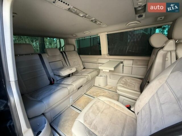 Чорний Фольксваген Мультиван, об'ємом двигуна 2 л та пробігом 310 тис. км за 29500 $, фото 15 на Automoto.ua