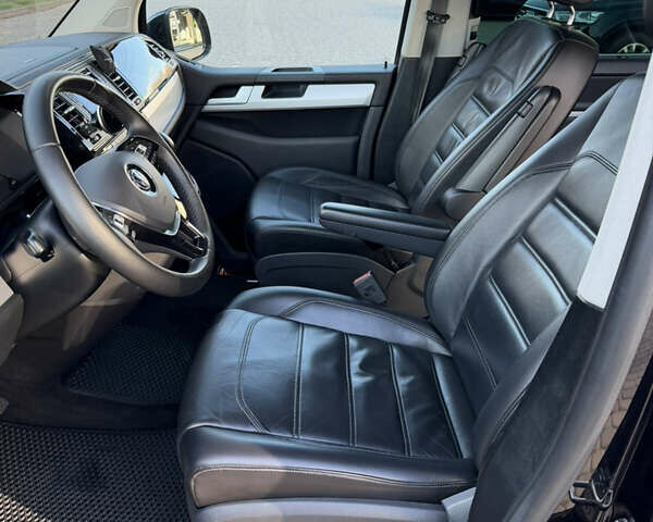 Черный Фольксваген Мультиван, объемом двигателя 1.97 л и пробегом 173 тыс. км за 40500 $, фото 31 на Automoto.ua