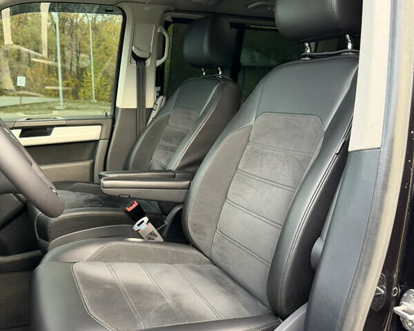 Чорний Фольксваген Мультиван, об'ємом двигуна 1.97 л та пробігом 196 тис. км за 38500 $, фото 37 на Automoto.ua