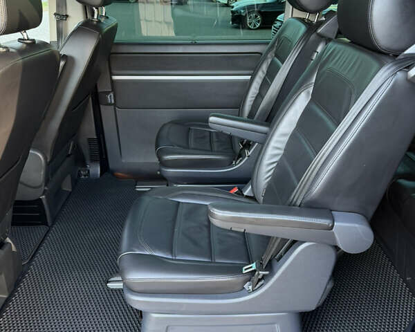 Черный Фольксваген Мультиван, объемом двигателя 1.97 л и пробегом 173 тыс. км за 40500 $, фото 33 на Automoto.ua