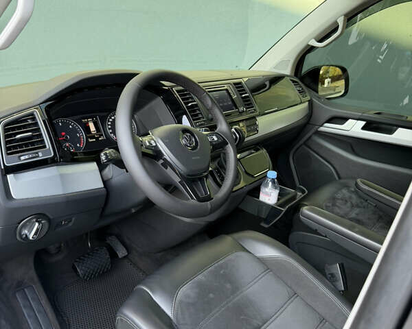 Фольксваген Мультиван 2015 у Дніпро (Дніпропетровську) на Automoto.ua Чорний Фольксваген Мультиван, об'ємом двигуна 1.97 л та пробігом 196 тис. км за 37999 $, фото 14 на Automoto.ua