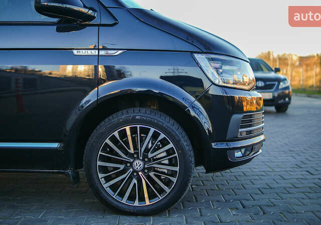 Чорний Фольксваген Мультиван, об'ємом двигуна 2 л та пробігом 265 тис. км за 45000 $, фото 6 на Automoto.ua