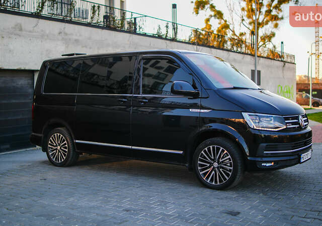 Чорний Фольксваген Мультиван, об'ємом двигуна 2 л та пробігом 265 тис. км за 45000 $, фото 9 на Automoto.ua