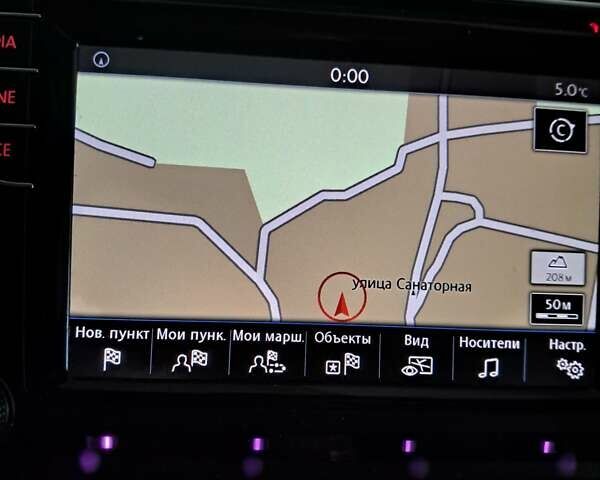 Черный Фольксваген Мультиван, объемом двигателя 2 л и пробегом 158 тыс. км за 42000 $, фото 31 на Automoto.ua