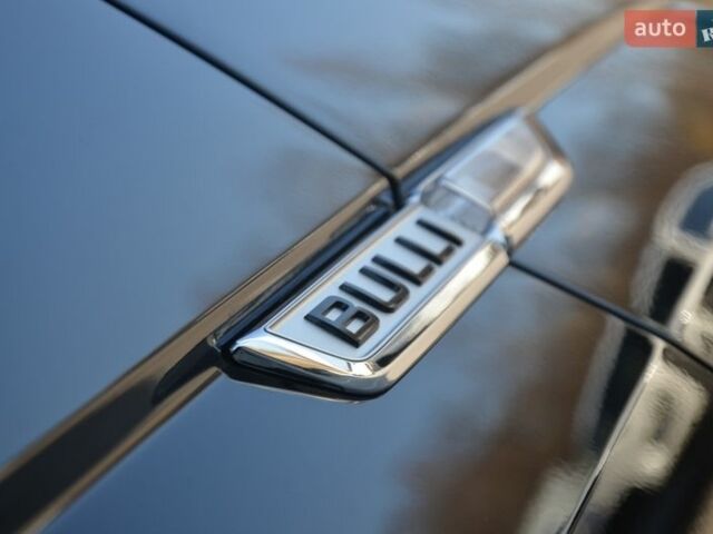 Чорний Фольксваген Мультиван, об'ємом двигуна 2 л та пробігом 216 тис. км за 41555 $, фото 61 на Automoto.ua