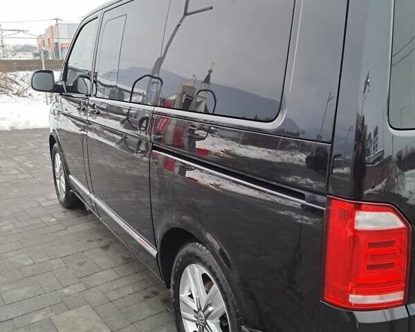 Черный Фольксваген Мультиван, объемом двигателя 2 л и пробегом 158 тыс. км за 42000 $, фото 5 на Automoto.ua