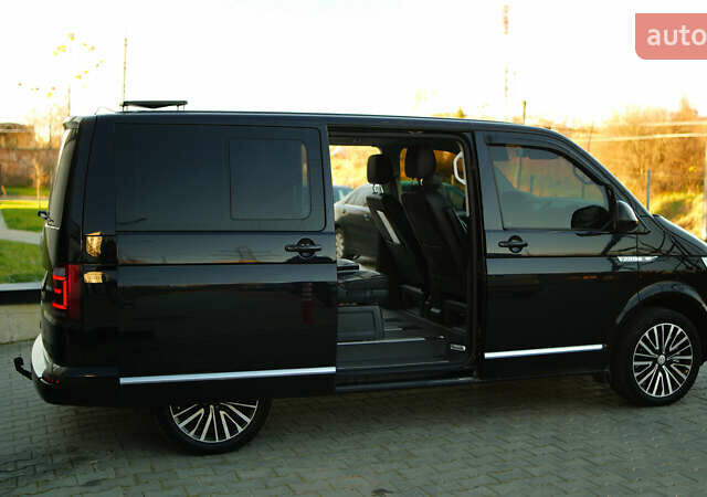 Чорний Фольксваген Мультиван, об'ємом двигуна 2 л та пробігом 265 тис. км за 45000 $, фото 10 на Automoto.ua