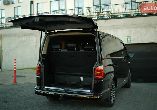 Чорний Фольксваген Мультиван, об'ємом двигуна 2 л та пробігом 265 тис. км за 45000 $, фото 17 на Automoto.ua