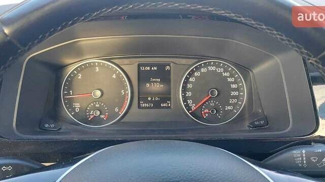 Черный Фольксваген Мультиван, объемом двигателя 1.98 л и пробегом 189 тыс. км за 40964 $, фото 8 на Automoto.ua