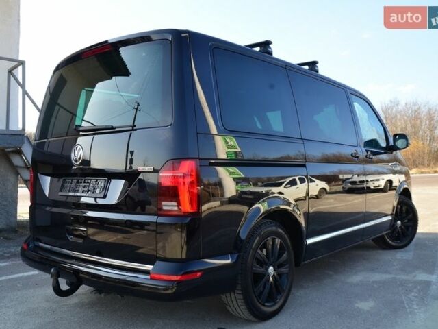 Чорний Фольксваген Мультиван, об'ємом двигуна 2 л та пробігом 216 тис. км за 41555 $, фото 33 на Automoto.ua