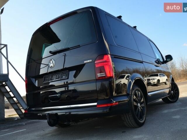 Чорний Фольксваген Мультиван, об'ємом двигуна 2 л та пробігом 216 тис. км за 41555 $, фото 31 на Automoto.ua