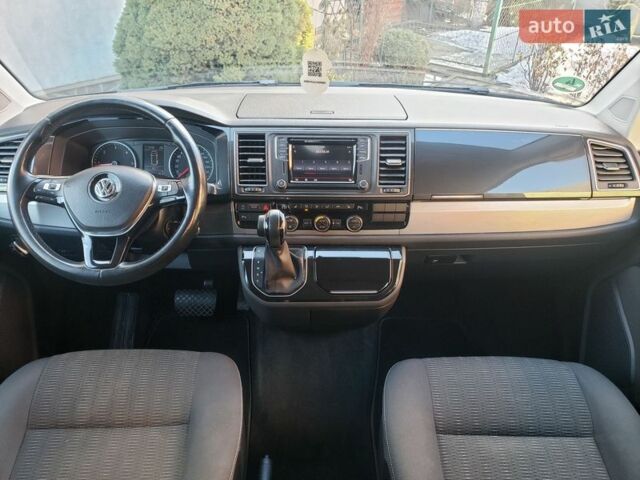 Черный Фольксваген Мультиван, объемом двигателя 2 л и пробегом 255 тыс. км за 34500 $, фото 63 на Automoto.ua