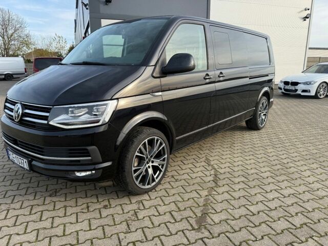 Черный Фольксваген Мультиван, объемом двигателя 2 л и пробегом 213 тыс. км за 11890 $, фото 1 на Automoto.ua