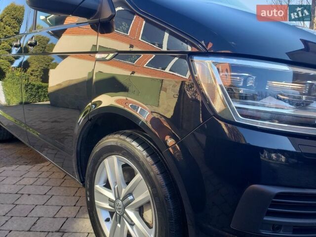 Черный Фольксваген Мультиван, объемом двигателя 2 л и пробегом 255 тыс. км за 34500 $, фото 37 на Automoto.ua