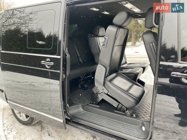 Черный Фольксваген Мультиван, объемом двигателя 2 л и пробегом 223 тыс. км за 37000 $, фото 20 на Automoto.ua