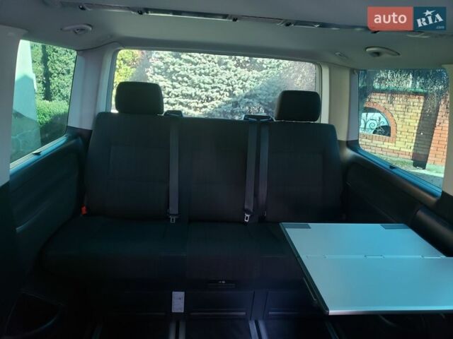 Черный Фольксваген Мультиван, объемом двигателя 2 л и пробегом 255 тыс. км за 34500 $, фото 74 на Automoto.ua
