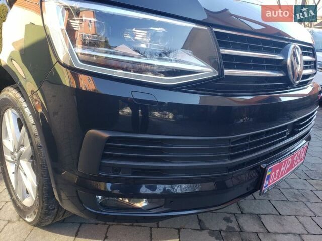 Черный Фольксваген Мультиван, объемом двигателя 2 л и пробегом 255 тыс. км за 34500 $, фото 44 на Automoto.ua