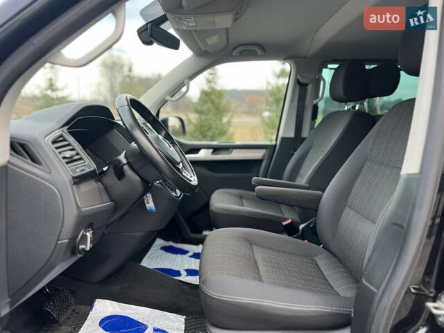 Черный Фольксваген Мультиван, объемом двигателя 2 л и пробегом 270 тыс. км за 31700 $, фото 28 на Automoto.ua