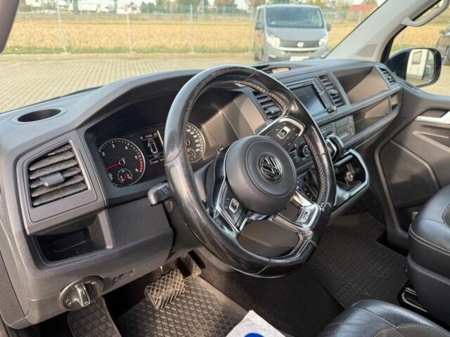 Черный Фольксваген Мультиван, объемом двигателя 2 л и пробегом 213 тыс. км за 11890 $, фото 6 на Automoto.ua