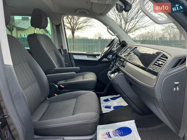 Черный Фольксваген Мультиван, объемом двигателя 2 л и пробегом 270 тыс. км за 31700 $, фото 20 на Automoto.ua