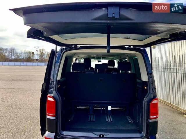 Черный Фольксваген Мультиван, объемом двигателя 2 л и пробегом 243 тыс. км за 24900 $, фото 2 на Automoto.ua