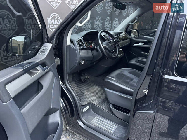 Фольксваген Мультиван 2018 у Києві на Automoto.ua Чорний Фольксваген Мультиван, об'ємом двигуна 2 л та пробігом 290 тис. км за 36000 $, фото 10 на Automoto.ua