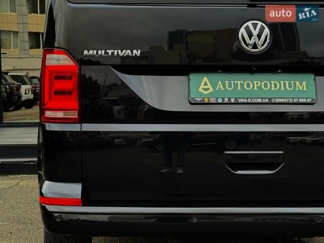 Черный Фольксваген Мультиван, объемом двигателя 1.97 л и пробегом 300 тыс. км за 32499 $, фото 20 на Automoto.ua