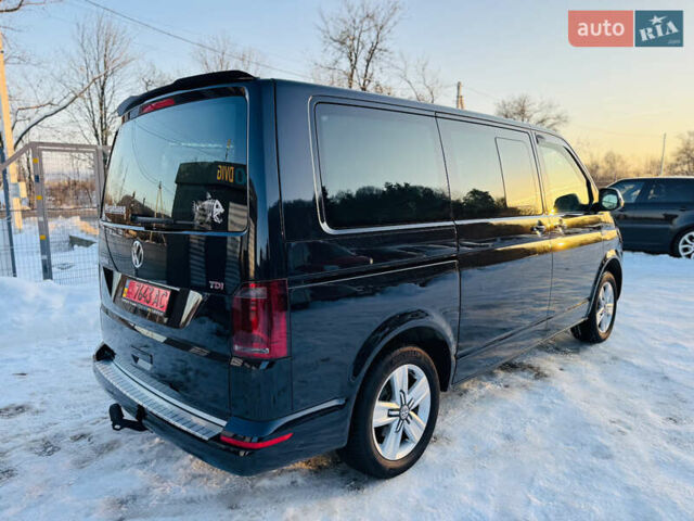 Чорний Фольксваген Мультиван, об'ємом двигуна 2 л та пробігом 105 тис. км за 38500 $, фото 3 на Automoto.ua