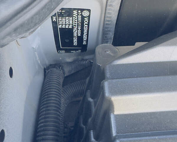 Чорний Фольксваген Мультиван, об'ємом двигуна 2 л та пробігом 105 тис. км за 38500 $, фото 19 на Automoto.ua