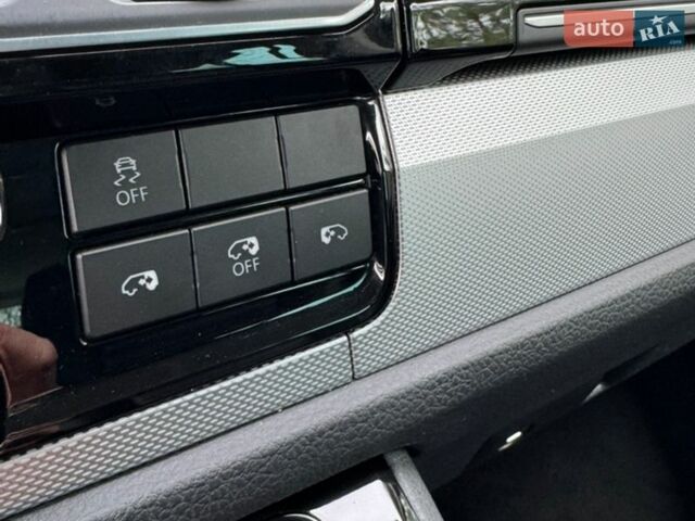 Черный Фольксваген Мультиван, объемом двигателя 1.97 л и пробегом 205 тыс. км за 43444 $, фото 40 на Automoto.ua