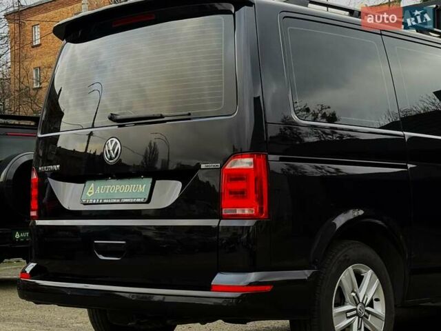 Черный Фольксваген Мультиван, объемом двигателя 1.97 л и пробегом 300 тыс. км за 32499 $, фото 17 на Automoto.ua