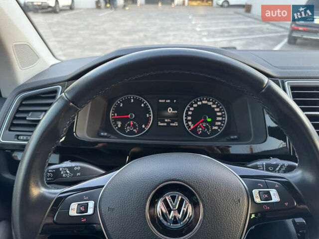 Фольксваген Мультиван 2019 в Киеве на Automoto.ua Черный Фольксваген Мультиван, объемом двигателя 1.97 л и пробегом 151 тыс. км за 54500 $, фото 7 на Automoto.ua