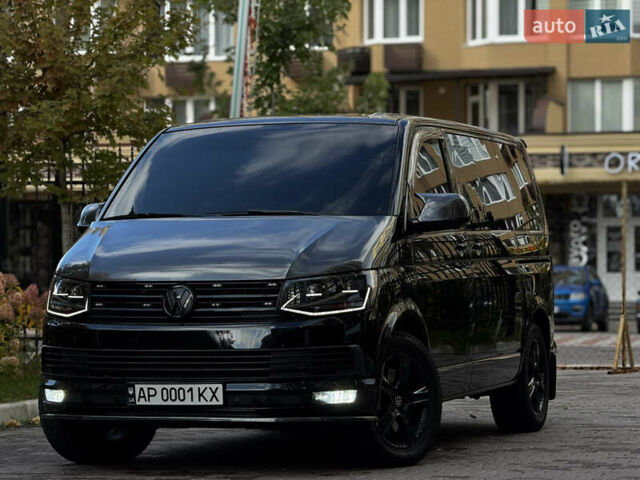 Фольксваген Мультиван 2019 в Киеве на Automoto.ua Черный Фольксваген Мультиван, объемом двигателя 2 л и пробегом 101 тыс. км за 49000 $, фото 4 на Automoto.ua