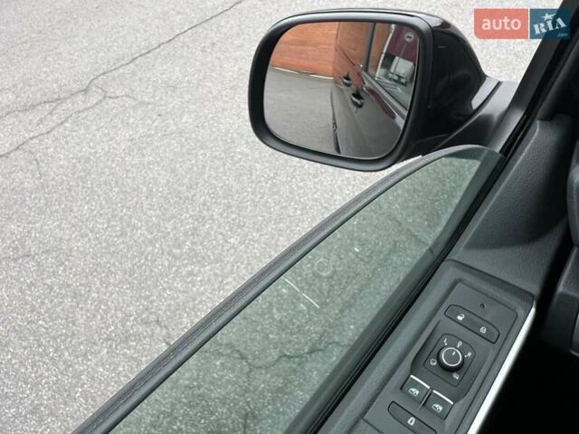 Фольксваген Мультиван 2019 в Киеве на Automoto.ua Черный Фольксваген Мультиван, объемом двигателя 1.97 л и пробегом 210 тыс. км за 56500 $, фото 24 на Automoto.ua