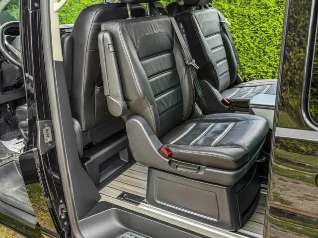 Черный Фольксваген Мультиван, объемом двигателя 2 л и пробегом 41 тыс. км за 38000 $, фото 8 на Automoto.ua