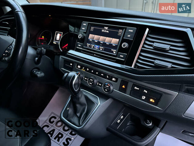 Черный Фольксваген Мультиван, объемом двигателя 1.97 л и пробегом 119 тыс. км за 55000 $, фото 36 на Automoto.ua