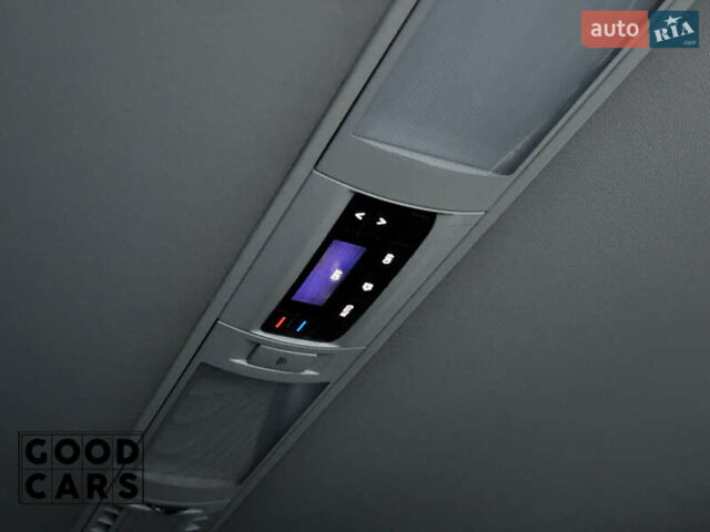 Черный Фольксваген Мультиван, объемом двигателя 1.97 л и пробегом 119 тыс. км за 55000 $, фото 30 на Automoto.ua