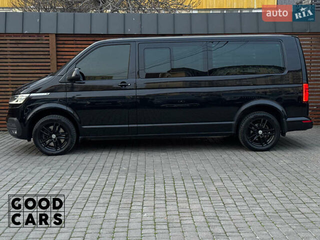 Черный Фольксваген Мультиван, объемом двигателя 1.97 л и пробегом 119 тыс. км за 55000 $, фото 3 на Automoto.ua