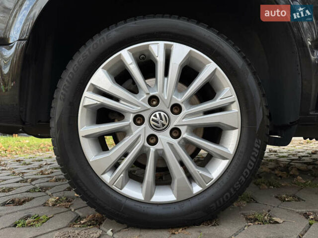 Чорний Фольксваген Мультиван, об'ємом двигуна 1.97 л та пробігом 190 тис. км за 49500 $, фото 50 на Automoto.ua