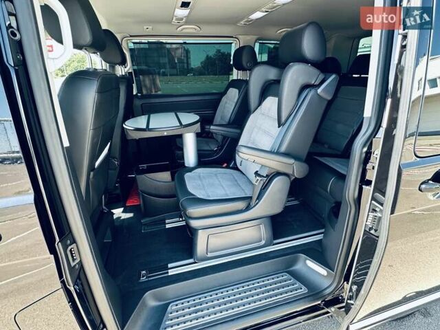 Чорний Фольксваген Мультиван, об'ємом двигуна 1.97 л та пробігом 72 тис. км за 63800 $, фото 21 на Automoto.ua