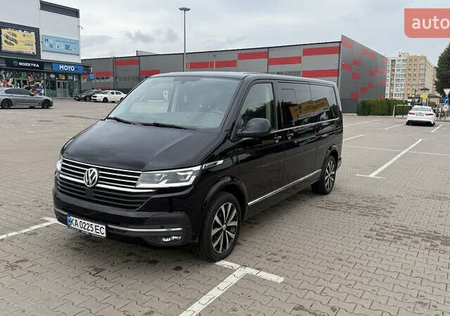 Черный Фольксваген Мультиван, объемом двигателя 1.97 л и пробегом 167 тыс. км за 57000 $, фото 2 на Automoto.ua