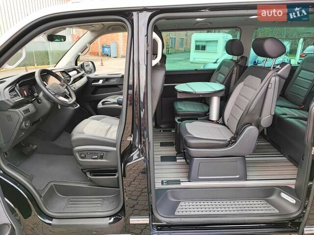 Черный Фольксваген Мультиван, объемом двигателя 2 л и пробегом 59 тыс. км за 73500 $, фото 12 на Automoto.ua