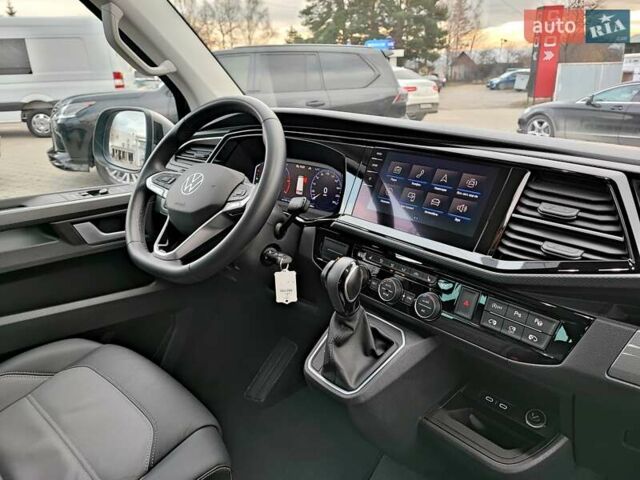 Черный Фольксваген Мультиван, объемом двигателя 2 л и пробегом 59 тыс. км за 73500 $, фото 9 на Automoto.ua