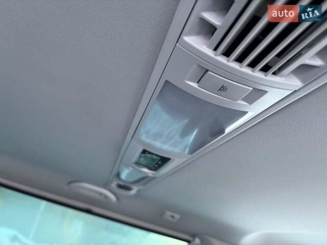 Черный Фольксваген Мультиван, объемом двигателя 2 л и пробегом 151 тыс. км за 55200 $, фото 24 на Automoto.ua