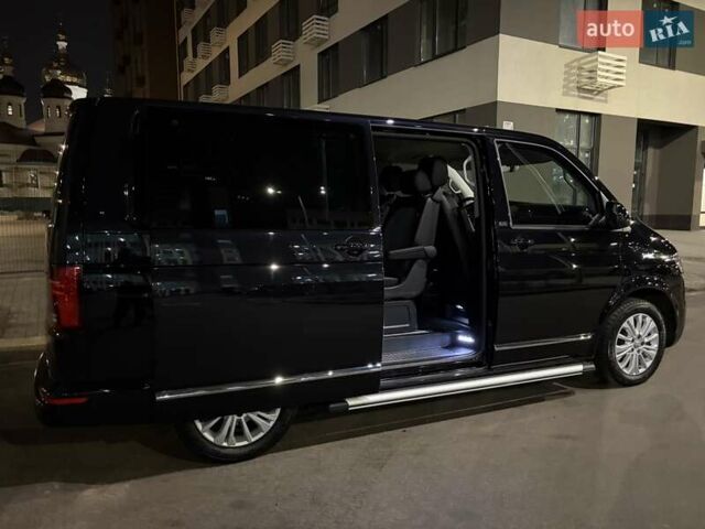 Черный Фольксваген Мультиван, объемом двигателя 2 л и пробегом 151 тыс. км за 59200 $, фото 27 на Automoto.ua