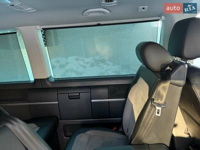 Черный Фольксваген Мультиван, объемом двигателя 2 л и пробегом 151 тыс. км за 55200 $, фото 30 на Automoto.ua