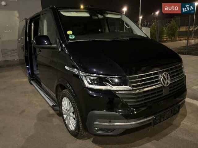 Черный Фольксваген Мультиван, объемом двигателя 2 л и пробегом 151 тыс. км за 59200 $, фото 25 на Automoto.ua