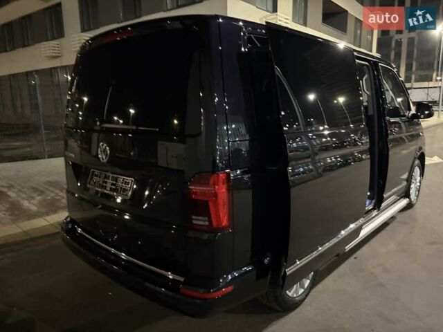 Черный Фольксваген Мультиван, объемом двигателя 2 л и пробегом 151 тыс. км за 59200 $, фото 23 на Automoto.ua