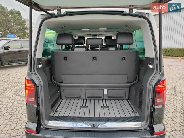 Черный Фольксваген Мультиван, объемом двигателя 2 л и пробегом 59 тыс. км за 73500 $, фото 58 на Automoto.ua