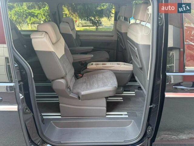 Черный Фольксваген Мультиван, объемом двигателя 1.97 л и пробегом 48 тыс. км за 69900 $, фото 60 на Automoto.ua